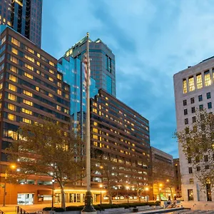 doubletree-suites-by-hilton-columbus-downtown.columbusohiohotels.org/